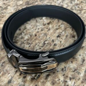Mens Belt
54"
Leather / Black
NEW